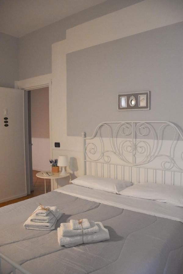Dimora San Domenico Bed & Breakfast Палермо Екстериор снимка
