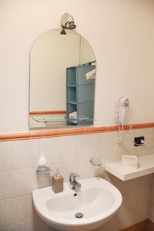 Dimora San Domenico Bed & Breakfast Палермо Екстериор снимка